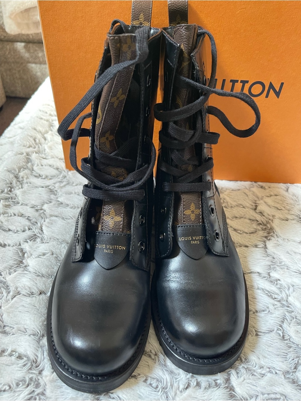 Louis Vuitton Black Leather Lace-Up Boots with Monogram Tongue - Picture 3 of 8